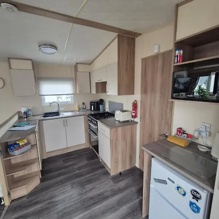 Gosling Retreat * Cayton